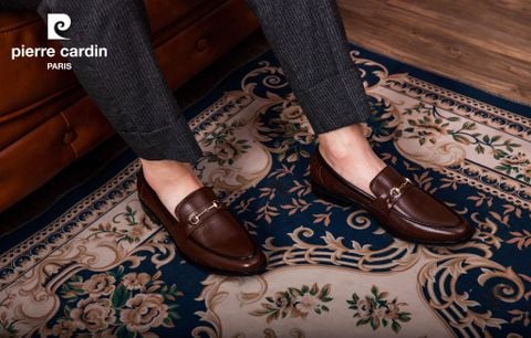 DẪN LỐI XU HƯỚNG “PHONG CÁCH ĐƠN SẮC” TỪ CHÂU ÂU