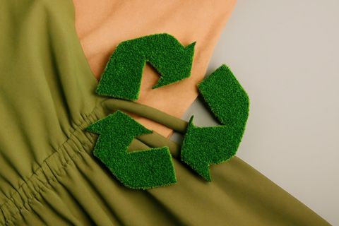 5 Lý Do Quý Ông Nên Cân Nhắc Những Giá Trị Bền Vững Thay Vì Chạy Theo Thời Trang Nhanh Như Hiện Nay