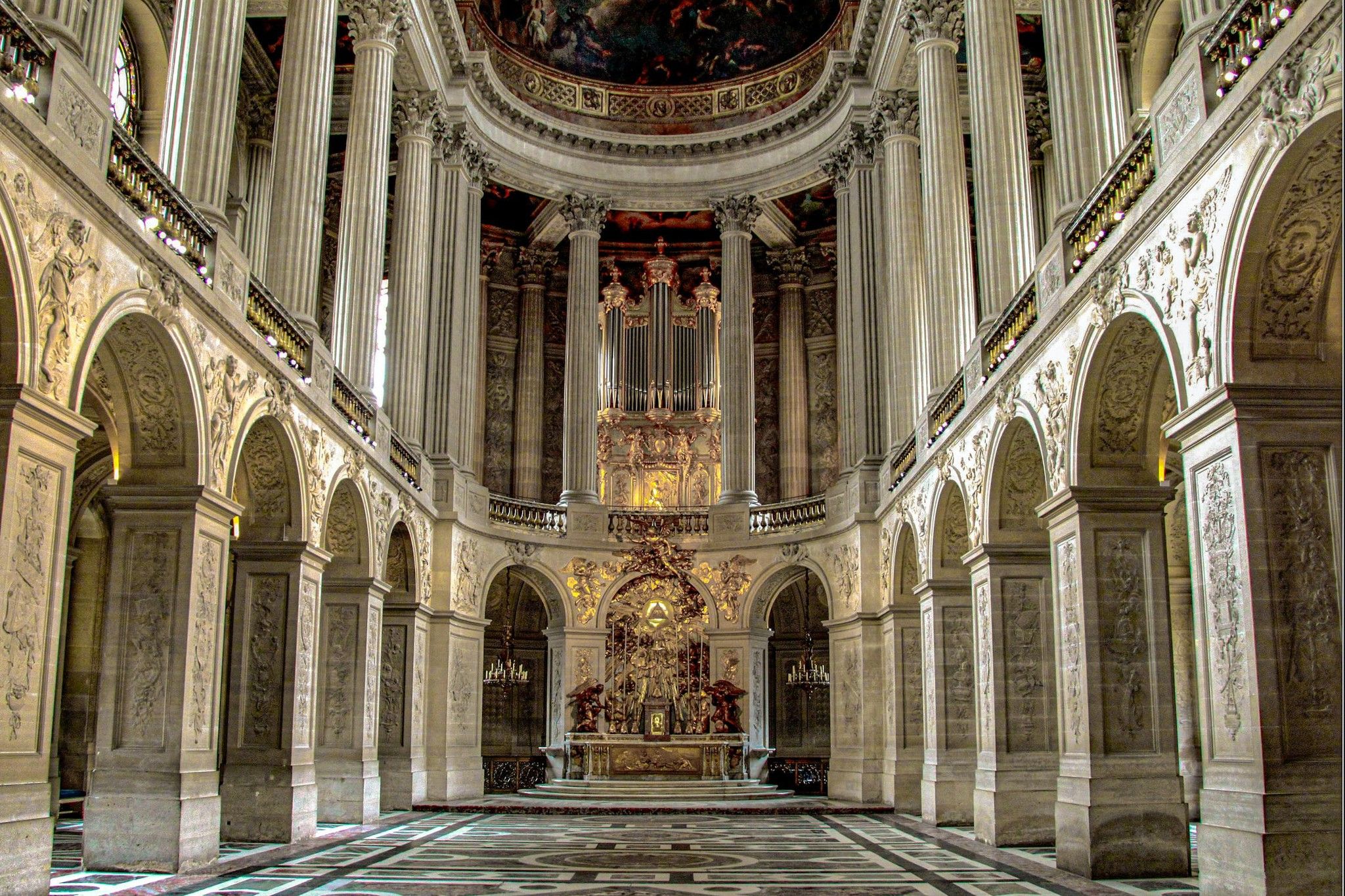Cung điện Versailles là tuyệt tác dưới thời Vua Louis XIV