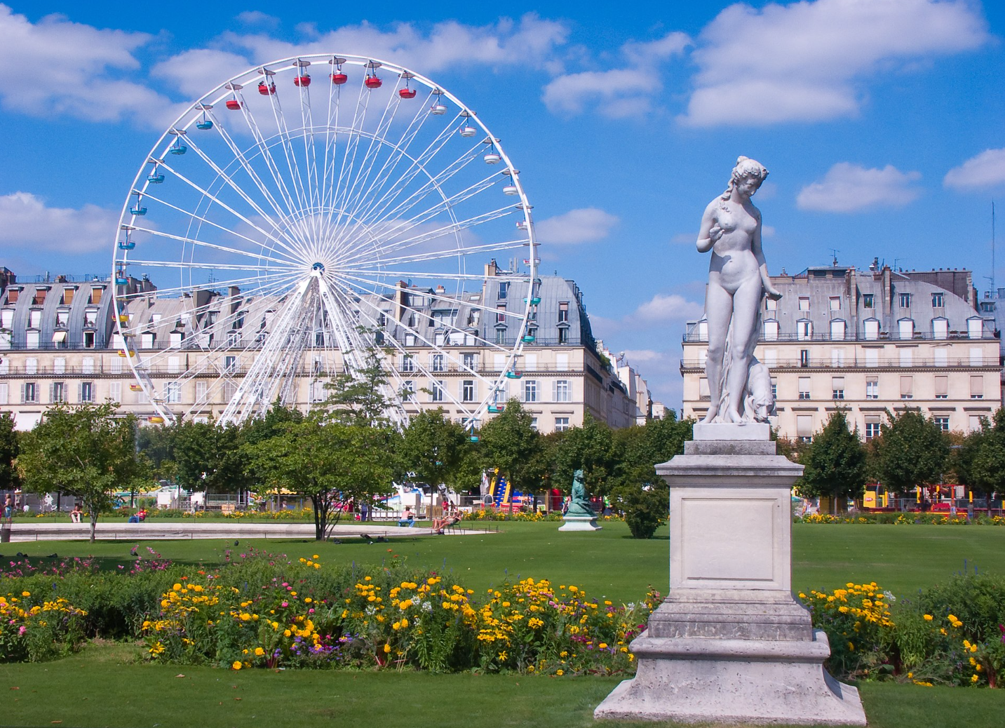 Pierre Cardin Paris Vietnam | France Glance