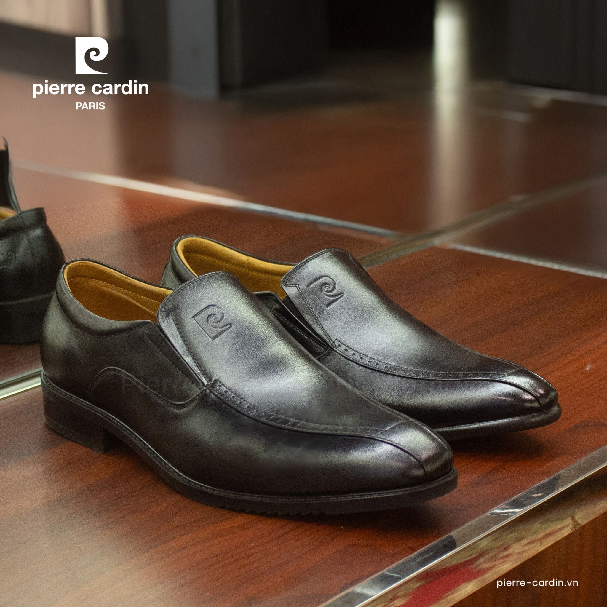 Pierre Cardin Paris Vietnam | GIÀY BROGUE LOAFER PIERRE CARDIN - PCMFWLI 759 (BLACK & BROWN)