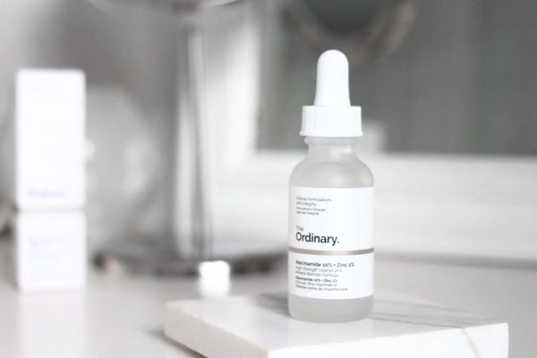 “CỨU VỚT” làn da MỤN, THÂM MỤN với tinh chất The Ordinary Niacinamide 10% + Zinc 1%