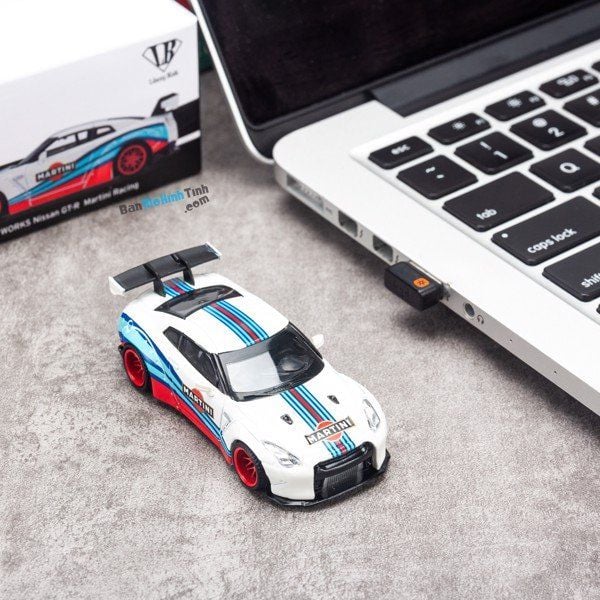 Mô hình xe Nissan GT-R R35 2009 Liberty Walk LB Works 1:64 MiniGT