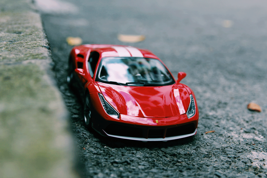 Mô hình xe Ferrari 488 GTB 1:18 Bburago The Schumacher