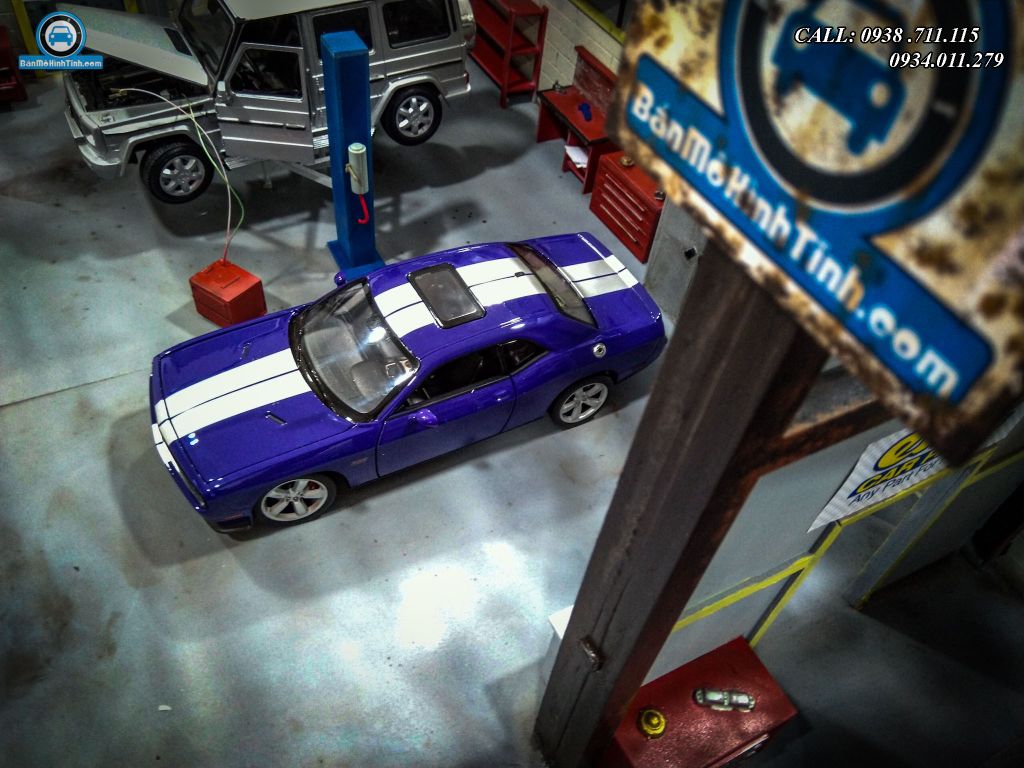 Mô hình xe Dodge Challenger SRT 392 Hemi 1:24 Welly