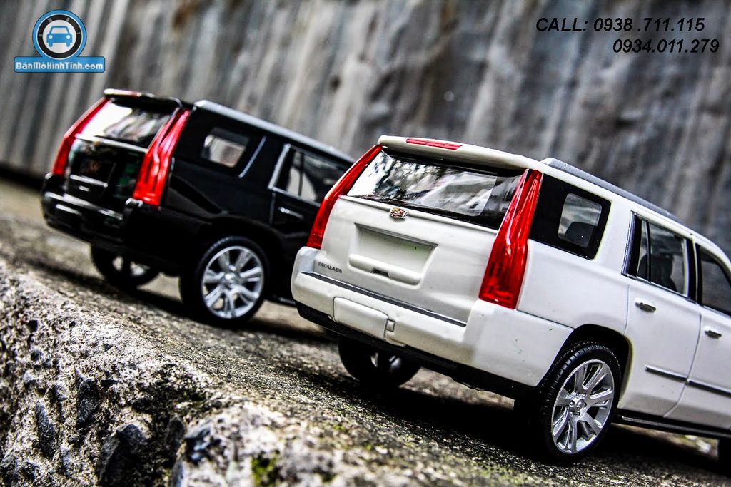 Mô hình xe Cadillac Escalade 1:24 Welly