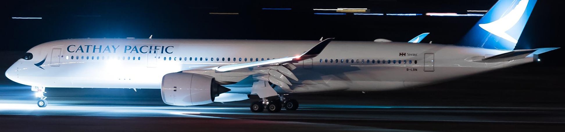 Mô hình Máy Bay Chở Khách 47cm LED