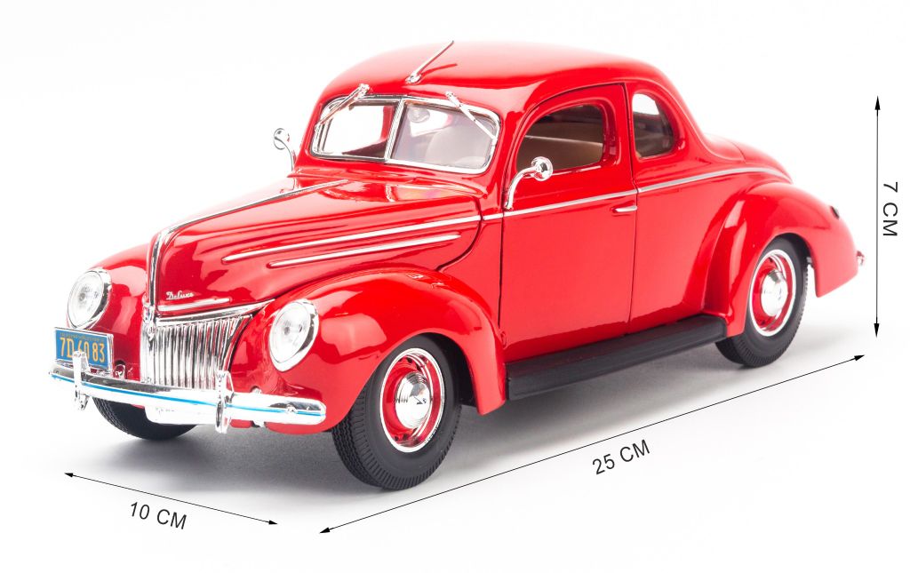 Mô hình xe Ford Deluxe Coupe 1939 1:18 Maisto - 31180