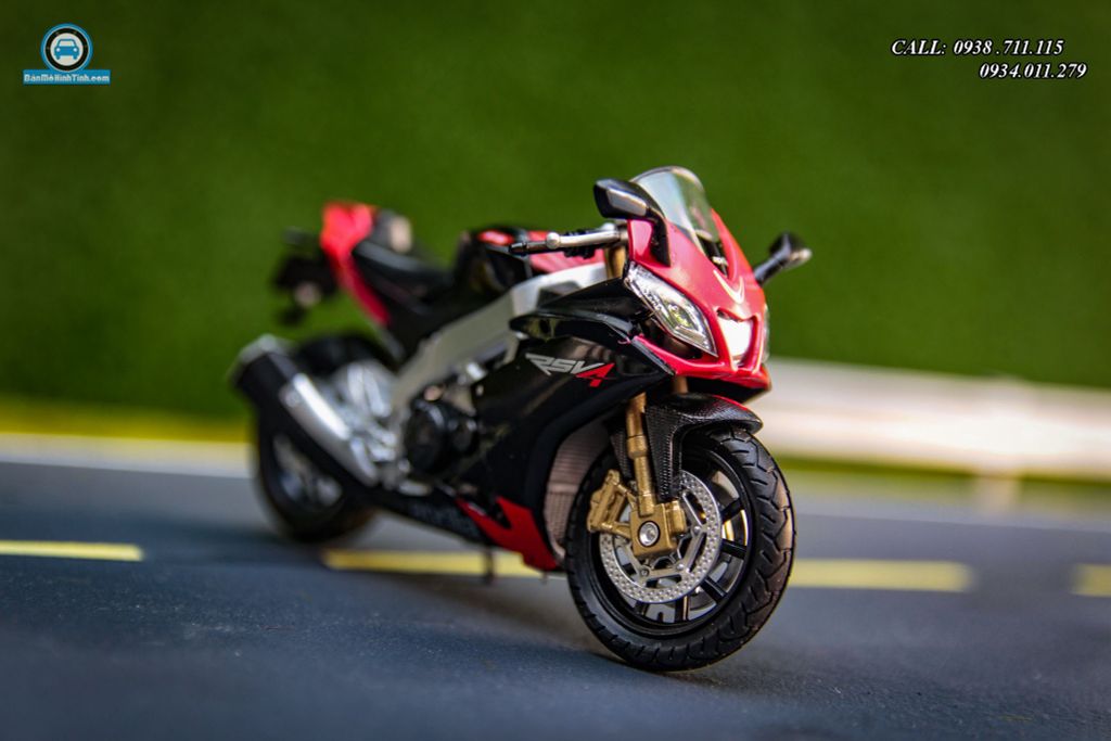 Mô hình xe mô tô Aprilia RSV 4R Black 1:18 Welly