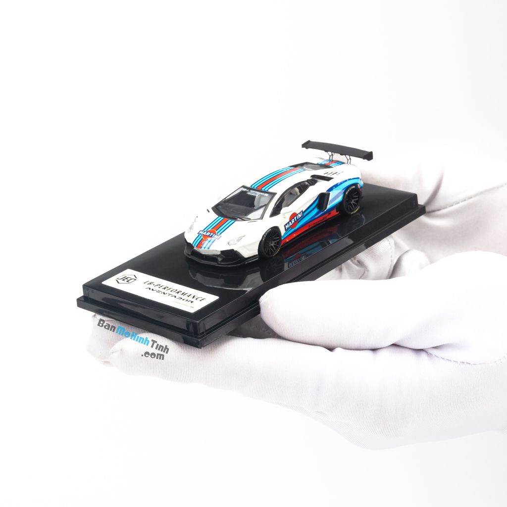 Mô hình siêu xe Lamborghini Aventador LB 1.0 Roof Boxes 1:64 JEC Martini J64