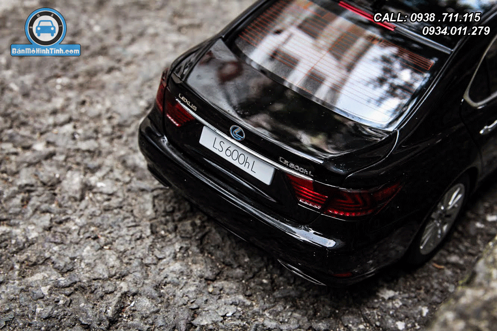 Mô hình xe Lexus LS600hL 1:18 Autoart