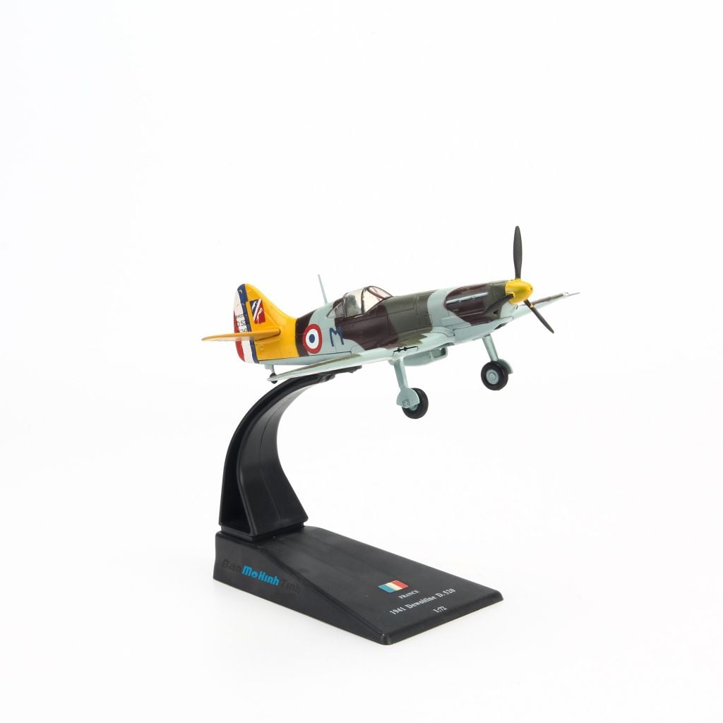 Mô hình máy bay quân sự Dewoitine D520 1941 France 1:72 Amer