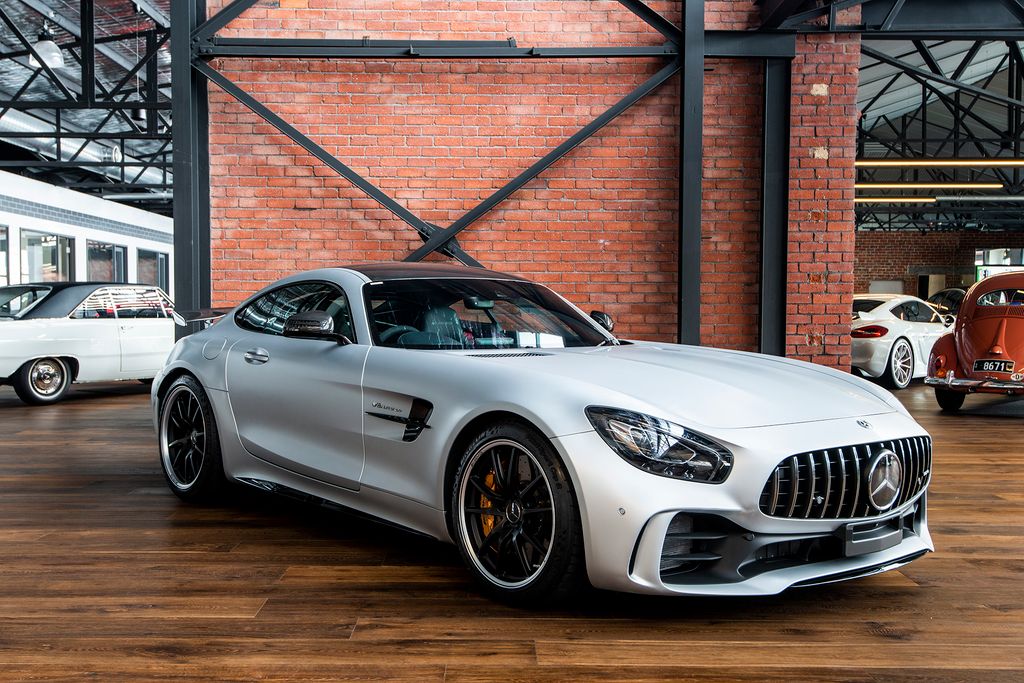 Mercedes-AMG GT R (2017)