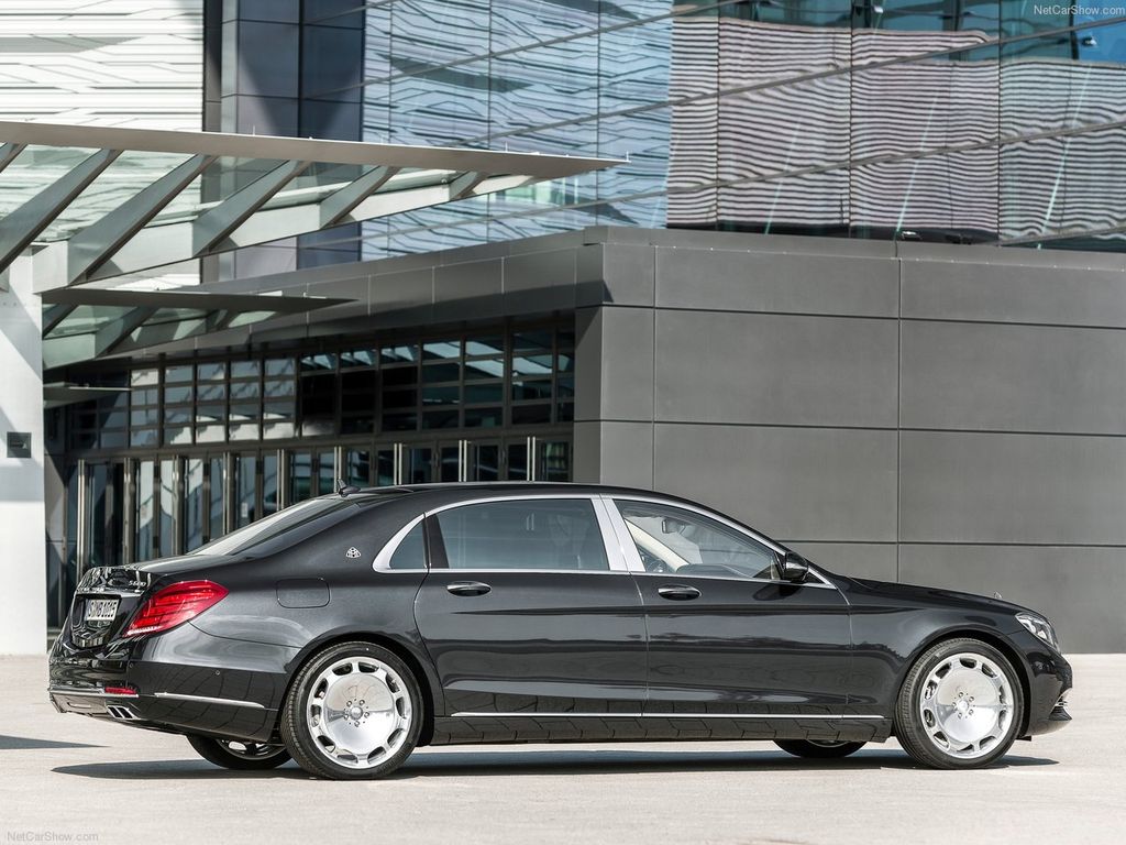 Mercedes-Maybach S600