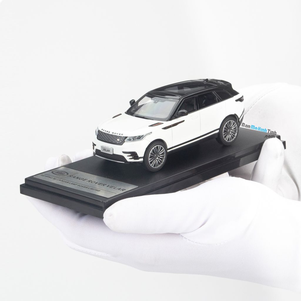 Mô hình xe Land Rover Range Rover Velar White 1:43 LCD