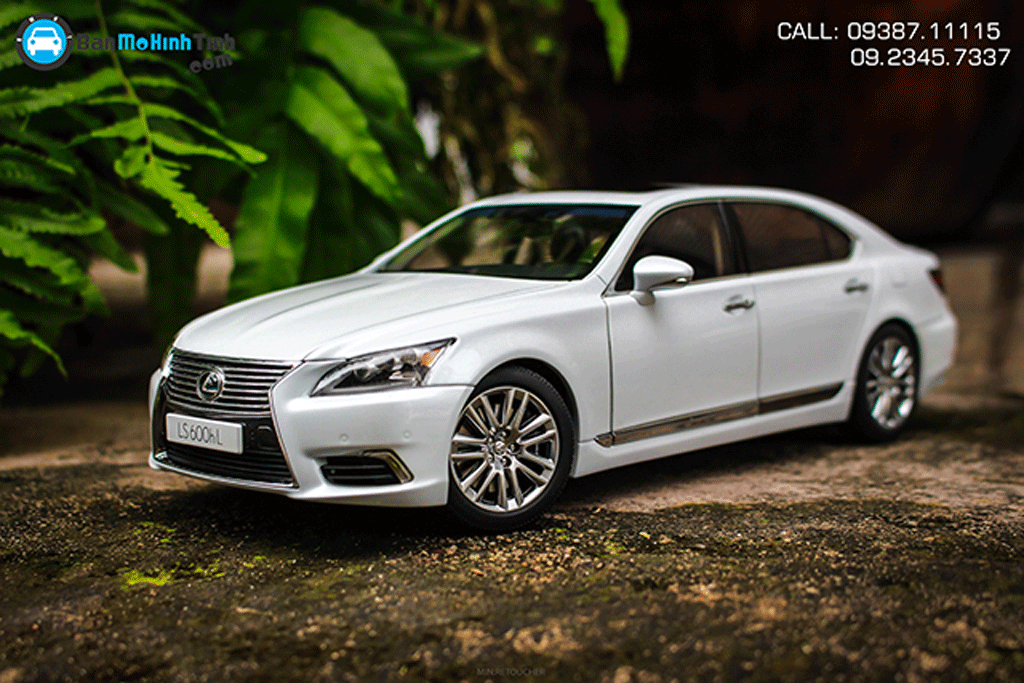 Mô hình xe Lexus LS600hL 1:18 Autoart