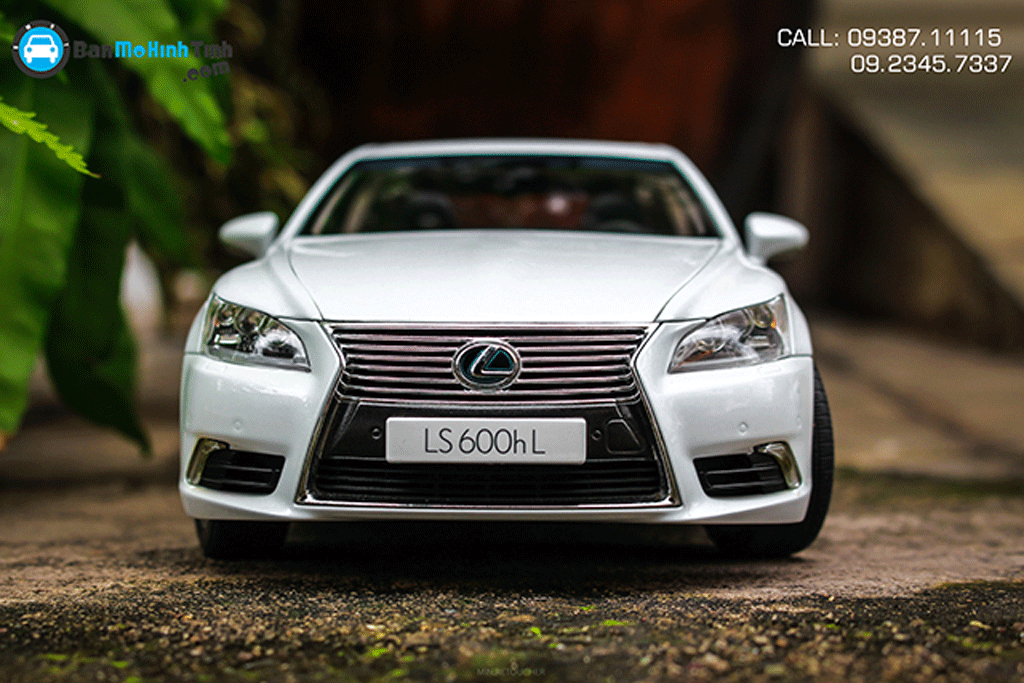 Mô hình xe Lexus LS600hL 1:18 Autoart