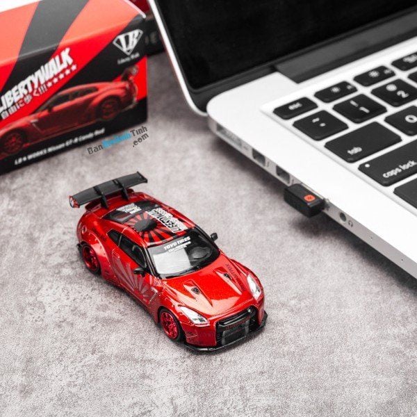 Mô hình xe Nissan GT-R R35 2009 Liberty Walk LB Works 1:64 MiniGT