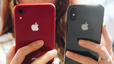 iPhone XS đang hot tại Việt Nam, nhưng có mẫu iPhone khác còn 