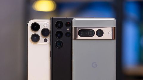 Google sẵn sàng xuất tướng đối đầu iPhone 14 Pro Max và Galaxy Z Fold 4