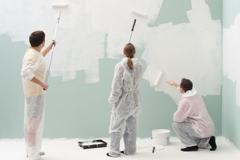 Sơn lại nhà có cần sử dụng sơn lót không? - Tác dụng và ưu điểm mạnh của sơn lót lại nhà
