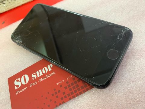 Ép kính iphone 8 giá bao nhiêu?