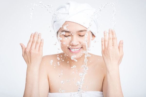 dưỡng da cơ bản hàng ngày giúp da đẹp lên mỗi ngày