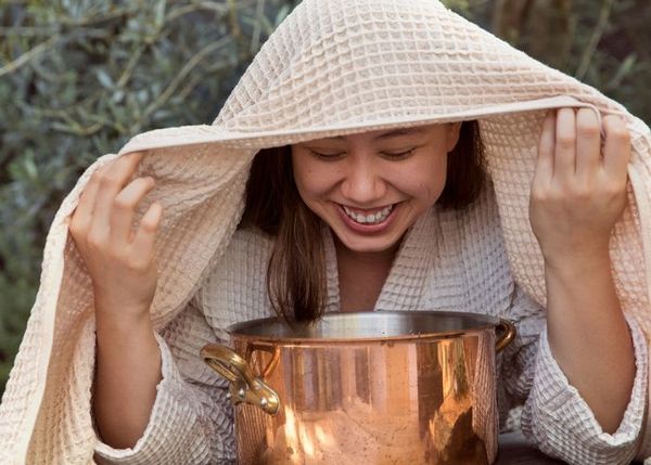 Làm đẹp với tía tô bằng cách xông hơi đơn giản tại nhà