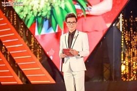 MC Công Tố tự tin tỏa sáng trong vest Adam