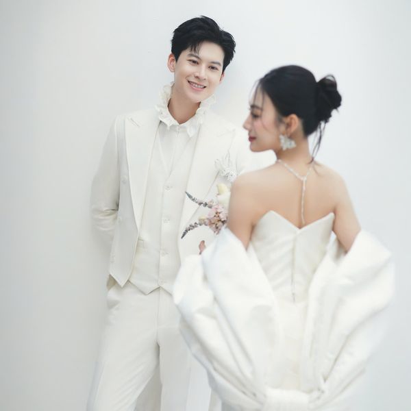 vest-cuoi-trang-3