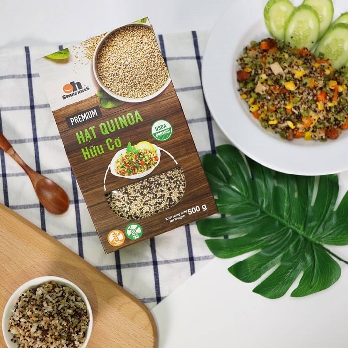 Món cơm Quinoa dương châu hấp dẫn