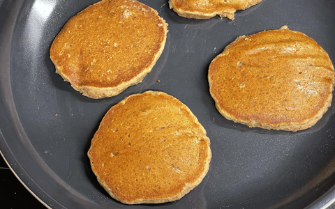 Bánh pancake thuần chay vị hạt dẻ thơm ngon giàu dinh dưỡng