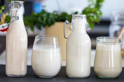 Cách làm sữa hạnh nhân không đường không cần nấu rất ngon