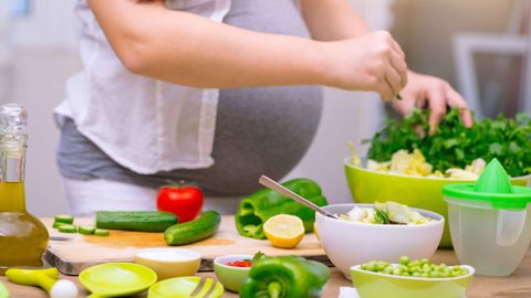 Điểm danh những món ăn nhẹ tốt cho phụ nữ mang thai
