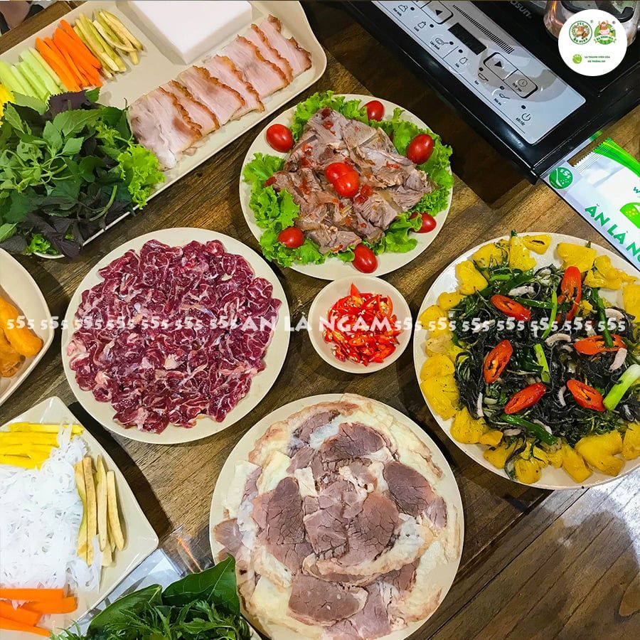 TRƯA NAY ĂN GÌ? LẨU BÒ NHÚNG DẤM CÙNG 555 BẠN NHÉ!