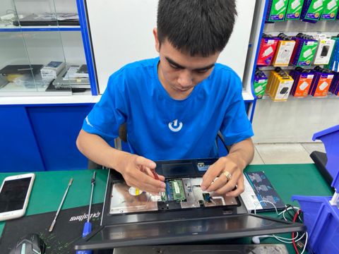 Nghề Sửa Phần Cứng Laptop Có Tương Lai Không ?
