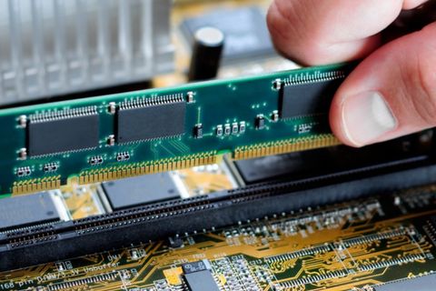 Hướng dẫn cách lắp RAM cho máy tính đơn giản nhất 2023