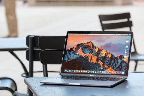 Có nên mua Macbook cũ hay không ?