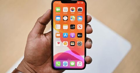 Làm gì để khắc phục lỗi iPhone 11 Pro Max bị giật màn hình?