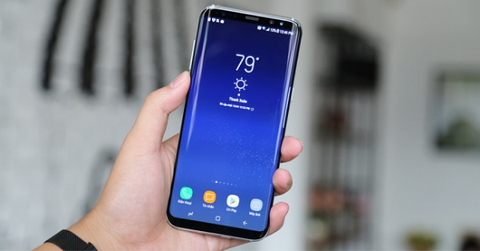 Chia sẻ kinh nghiệm khi mua điện thoại Samsung Galaxy S8 Plus cũ