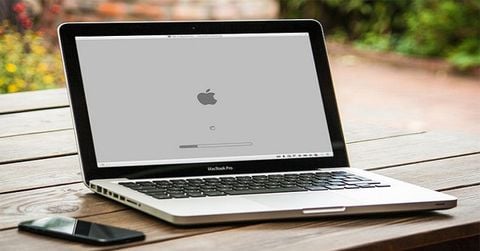 Sửa lỗi Macbook treo Táo đảm bảo hiệu quả 100%