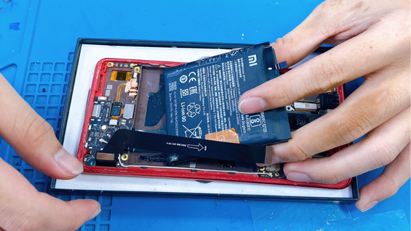 Thay pin Xiaomi chính hãng