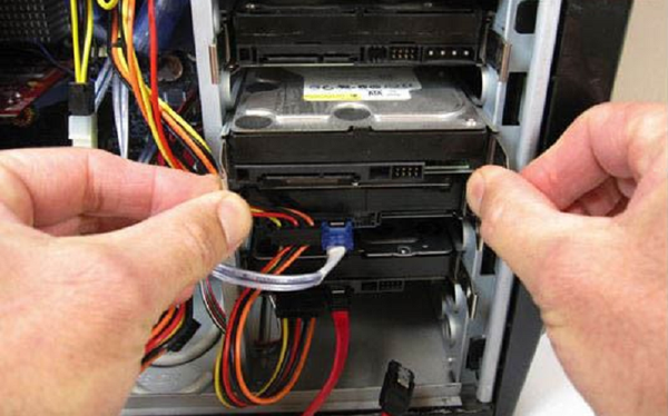 Bước 5: Khởi tạo ổ cứng mới