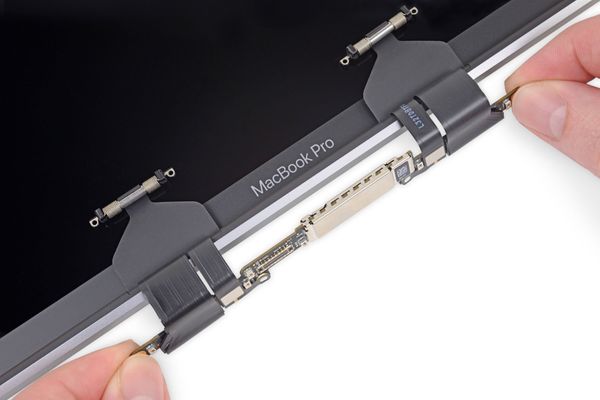 Màn hình MacBook Pro 13 2017