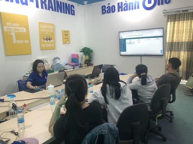 Quá trình phỏng vấn học viên mới