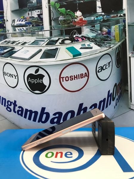 Sony Xperia XZ1 mới 98% - Bán máy cũ chính hãng giá rẻ