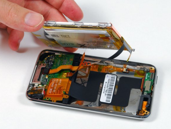 Khi nào cần thay pin iPod Touch Gen 6