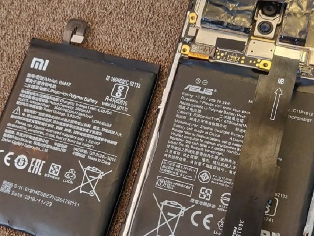 Thay pin điện thoại Xiaomi&nbsp;Pocophone F1&nbsp;chính hãng