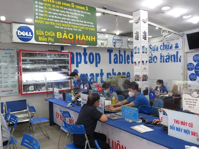 Đội ngũ nhân viên chuyên nghiệp tại Bảo Hành One