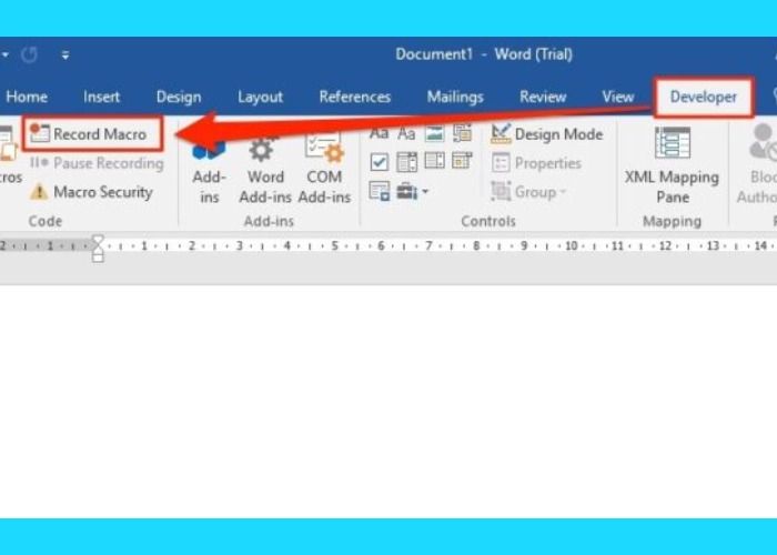 Trên “Developer” nhấn “Record Macro”